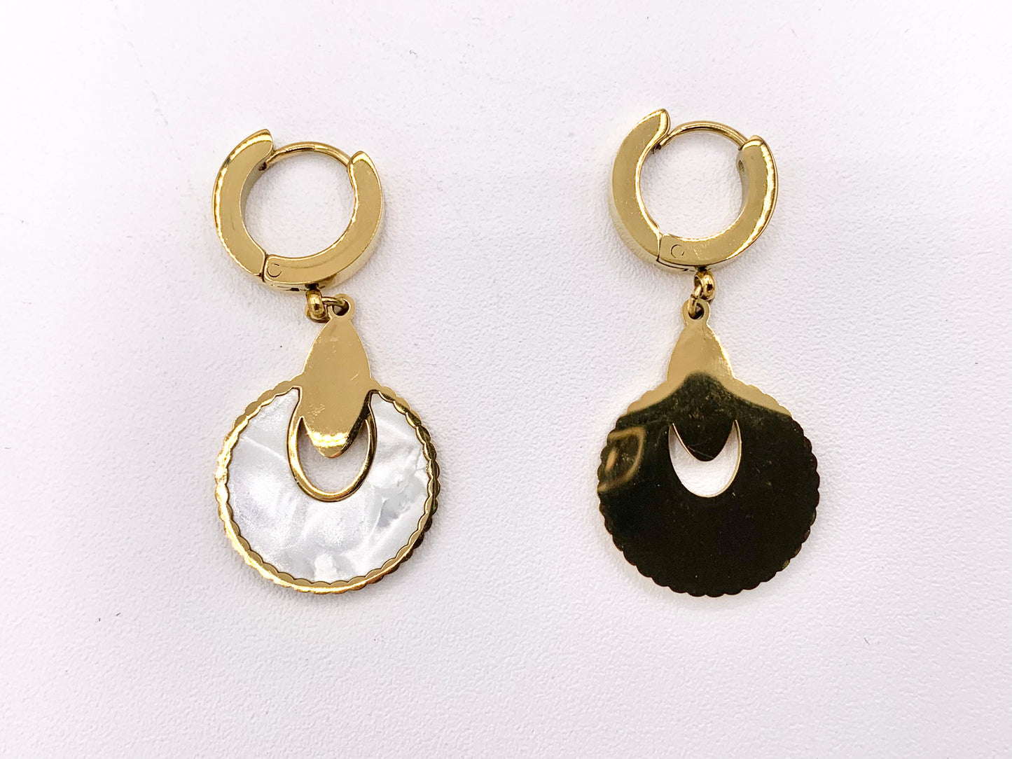 Stainless Steel Shell Circle Earring Huggies in 18K Gold plated Stainless Steel 3 PAIRS