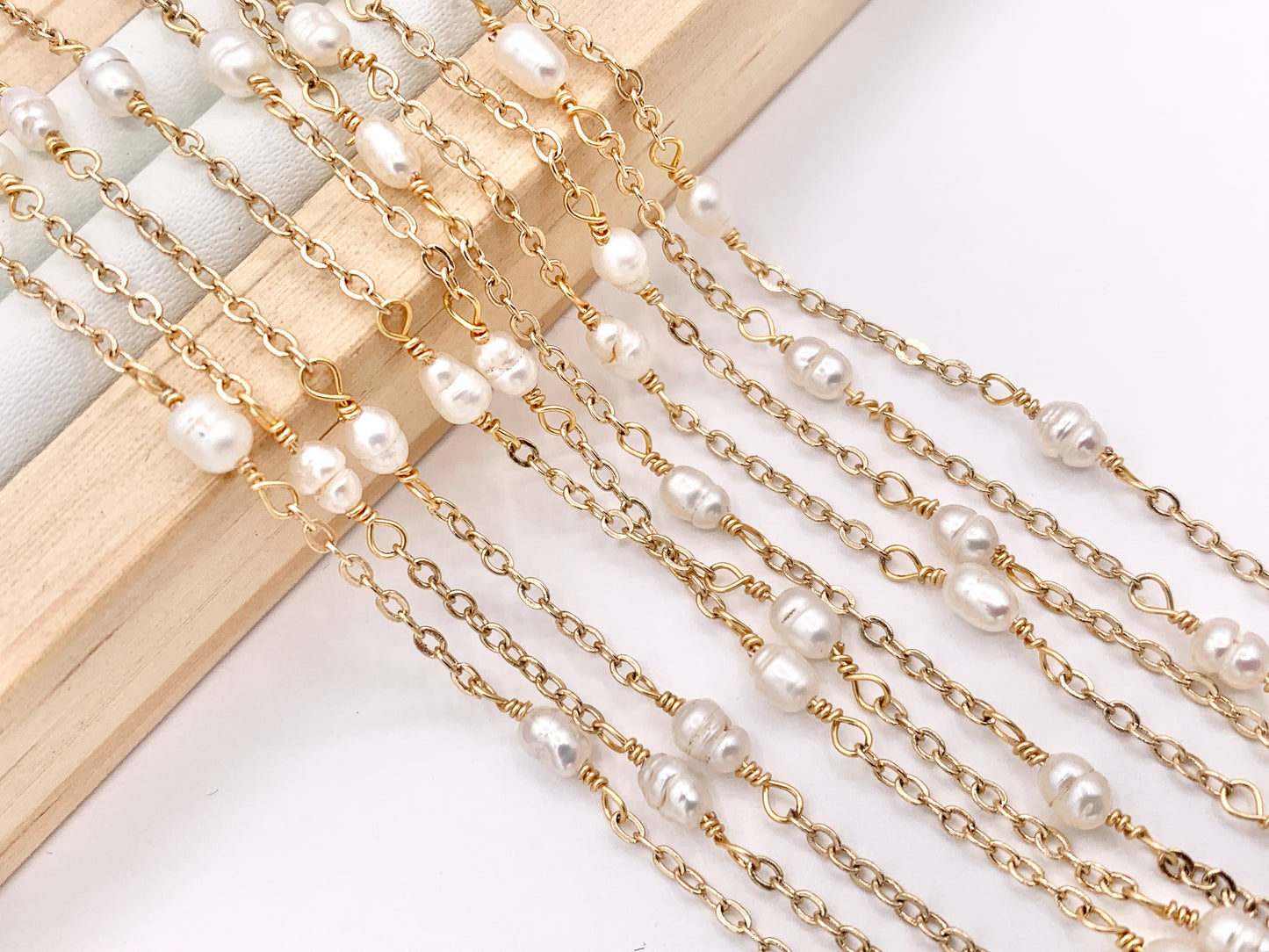 Dainty White Rice Shape Freshwater Pearl Wired Chain in Real Gold 18K Plated Stainless Steel By The Spool For Jewelry Making/Designs