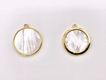 Cargar imagen en el visor de la galería, Mother of Pearl Coin Pendant Charm in Real Gold 18K Plated Over Brass 6 PCS
