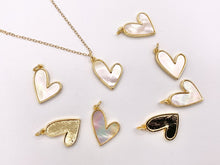 Cargar imagen en el visor de la galería, Abstract Mother of Pearl Heart Pendant Charm in Real Gold 18K Plated Over Brass 8 PCS
