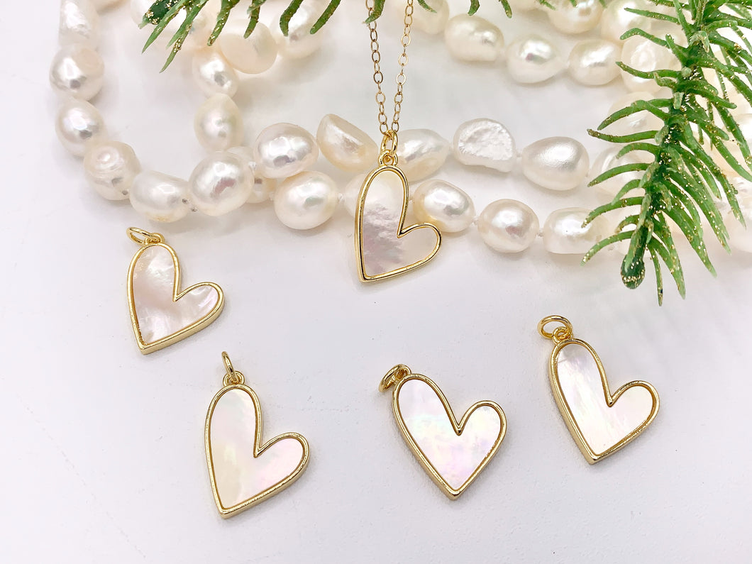 Abstract Mother of Pearl Heart Pendant Charm in Real Gold 18K Plated Over Brass 8 PCS