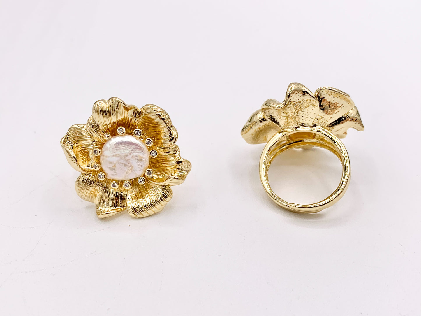 Detailed Flower Freshwater Pearl Rings in 18K Real Gold Plated Copper Adjustable Statement Ring 3 PCS