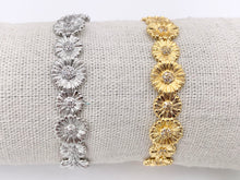 Cargar imagen en el visor de la galería, Beautiful Daisy Flower Summer Bracelet Cuffs in Real Gold/Platinum 18K Plated CZ Pave Copper 2 PCS
