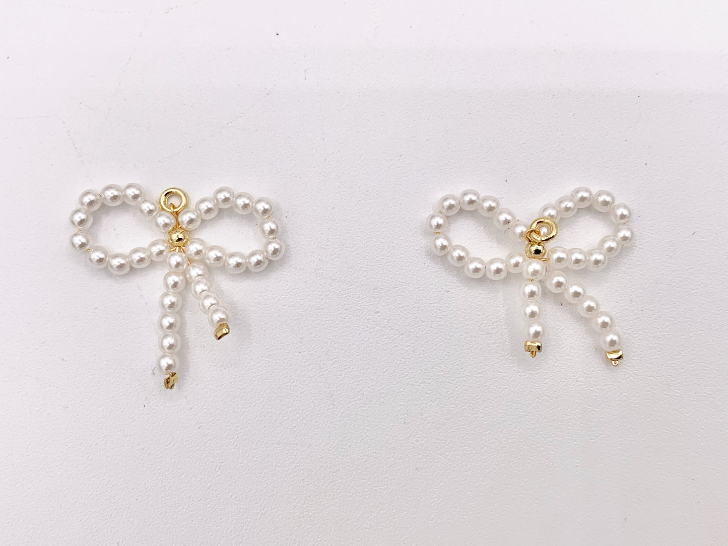 Cute Pearl Beaded Bowtie Pendant in 18K Gold Plated Over Copper 6PCS