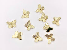 Cargar imagen en el visor de la galería, Beautiful Large Butterfly Pendant Charms/Connectors in 18K Gold Plated CZ Pave Over Copper 10PCS
