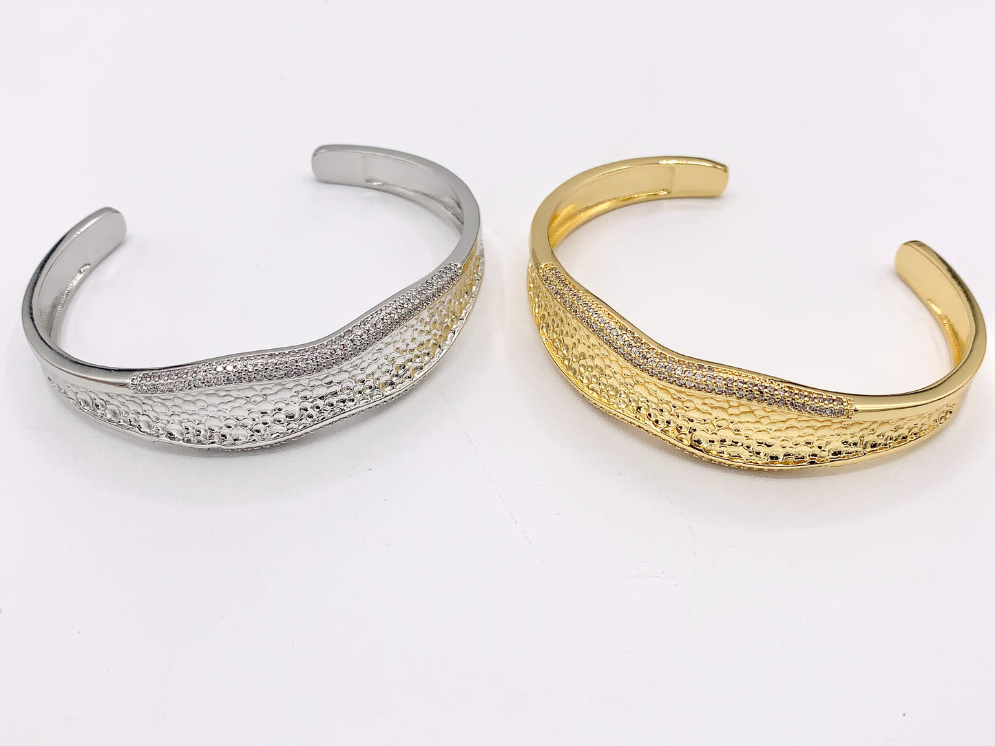 Wavy Concave Hammered Thick Bracelet Cuffs in 18K Real Gold/Platinum Plated CZ Pave Copper 1 PC