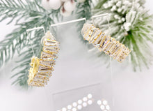 Cargar imagen en el visor de la galería, Trendsetting Unique Curve Link CZ Pave Baguette Hoop Earrings in 18K Gold Plated Copper 2 PAIRS
