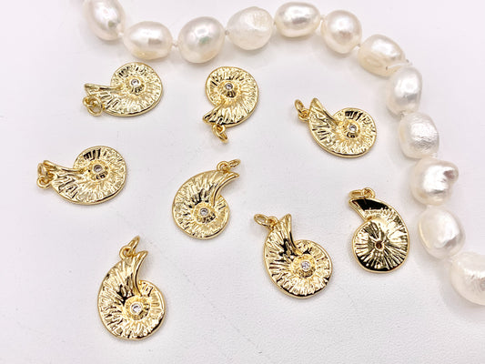 Cute Small CZ Pave Conch Shell Charms Pendants Plated in 18K Gold Copper Base 10 PCS