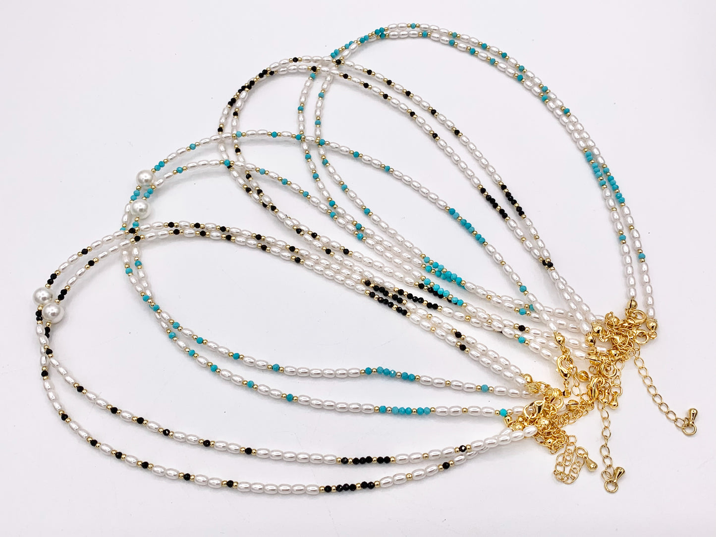 Delicate Magnesite and Black Spinel Stone With Mother of Pearl Beaded Chokers 18K Gold Plated Copper Cute Choker Finished Necklace 16"