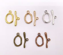 Cargar imagen en el visor de la galería, 15x20mm Pewter Toggles Plain Irregular Circle Clasps in Rosy Gold, Gold, Silver, Bronze And Copper  125G
