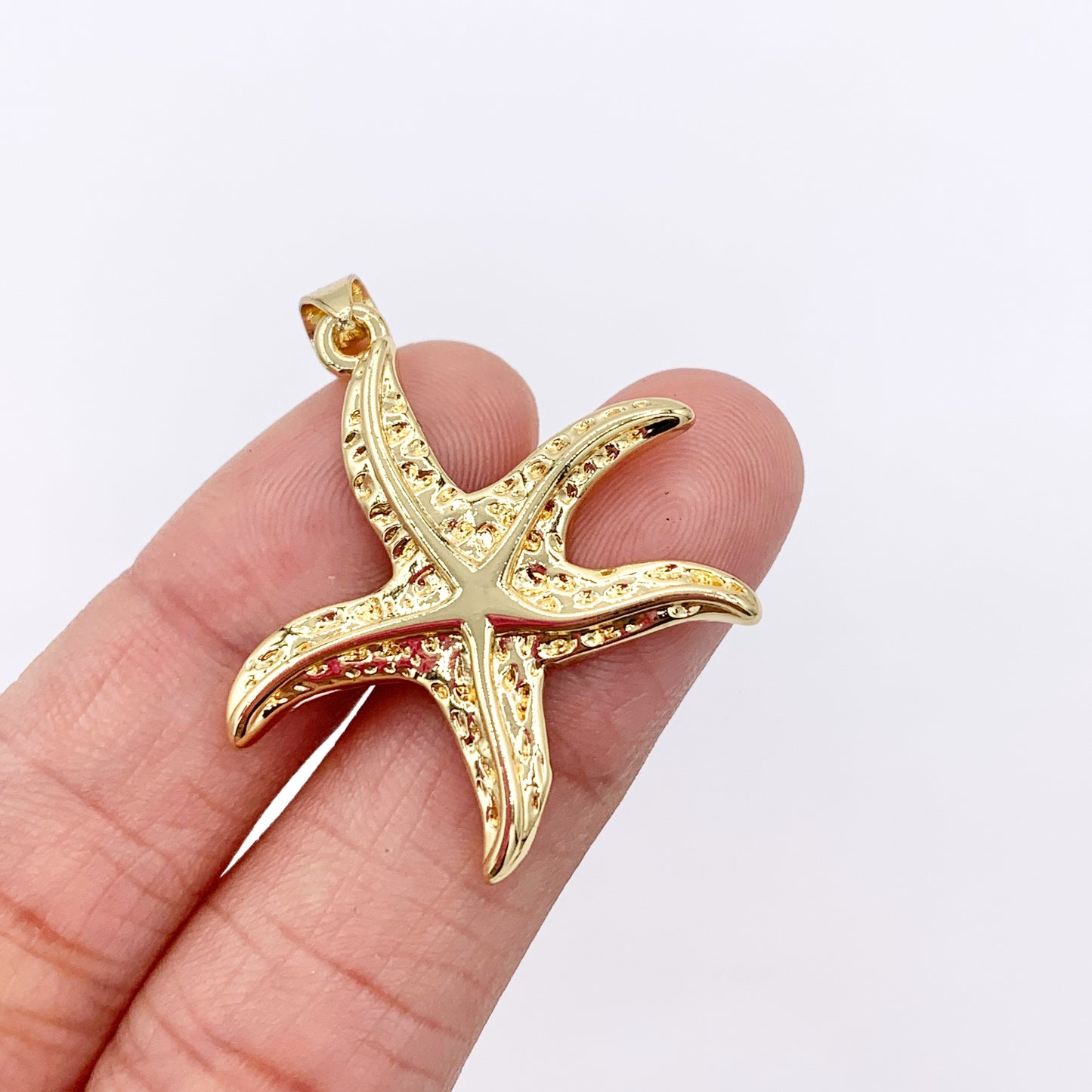 Starfish Pendants Plated in 18K Gold Copper Base 6 PCS
