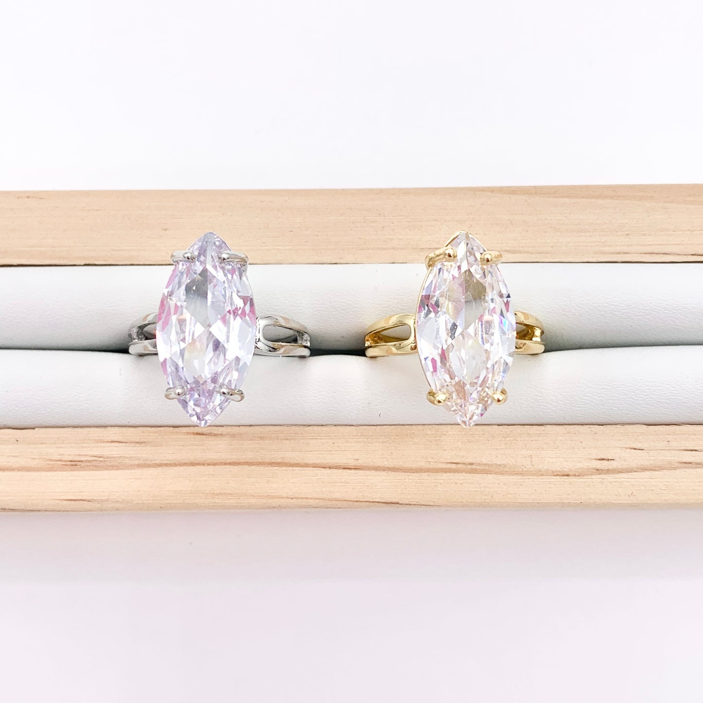 Glamourous Marquis Rhinestone Adjustable Rings in 18K Gold/Silver Plated Copper 4 PCS