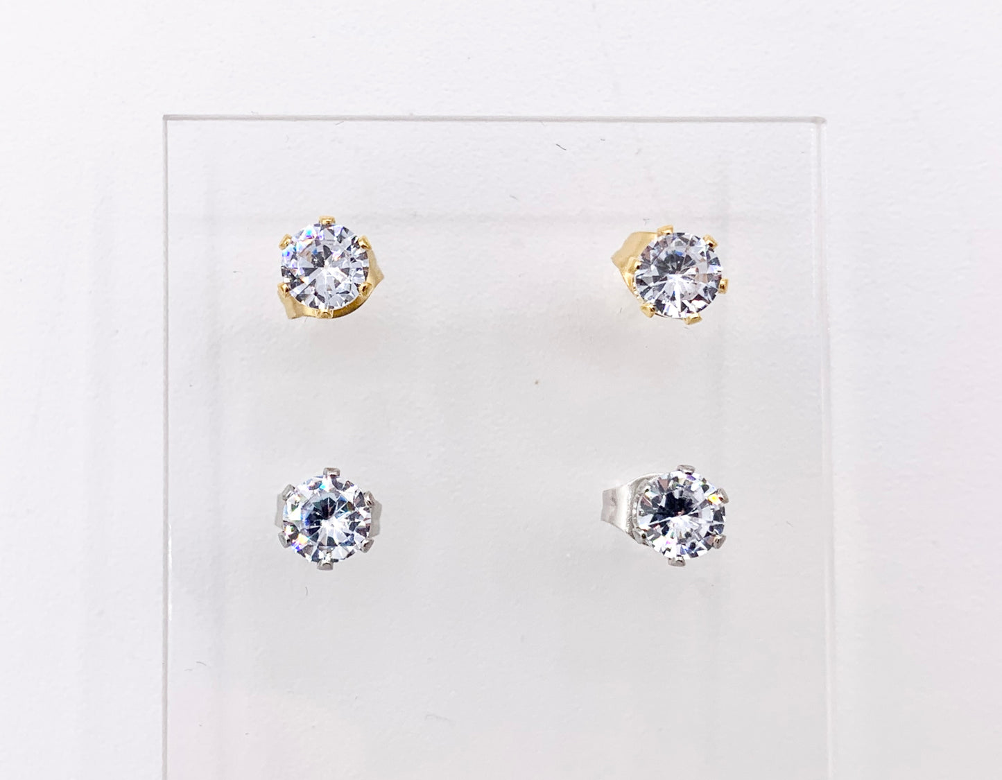 Stainless Steel Heart Round Solitaire Earring Studs in 18K Gold/Silver plated Stainless Steel 5 pairs