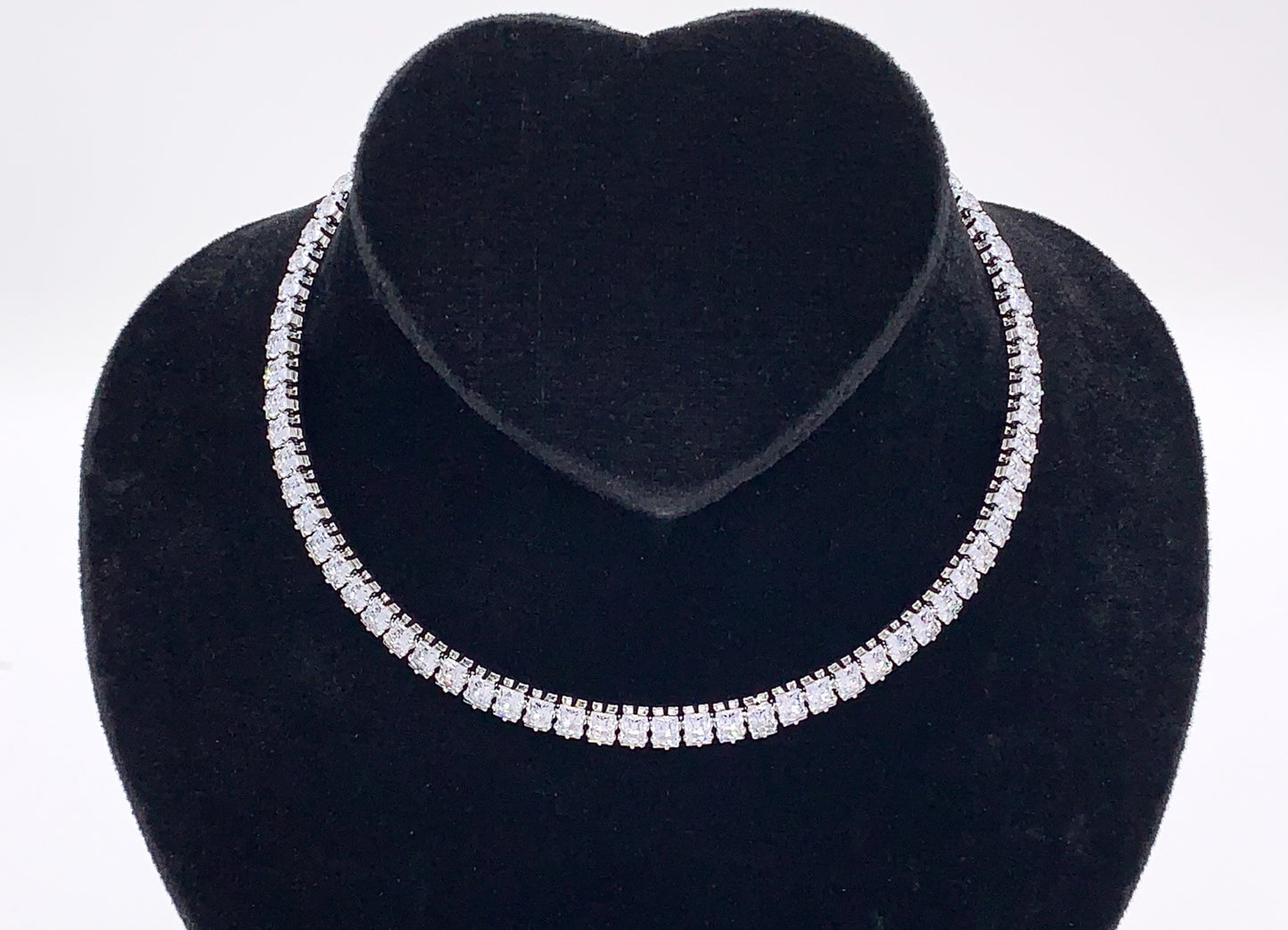 Emerald Cut Tennis Choker Flexible 18K Gold/Platinum Plated Minimalist Fancy Baguette Emerald Tennis Choker 2pcs