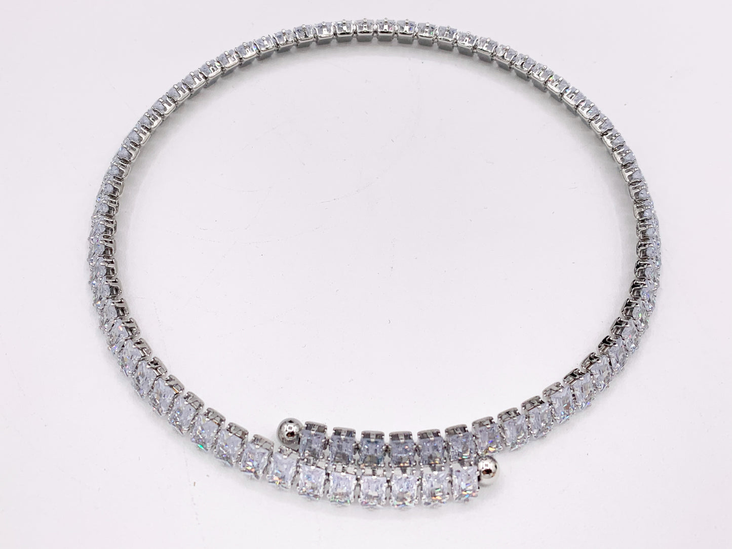 Emerald Cut Tennis Choker Flexible 18K Gold/Platinum Plated Minimalist Fancy Baguette Emerald Tennis Choker 2pcs