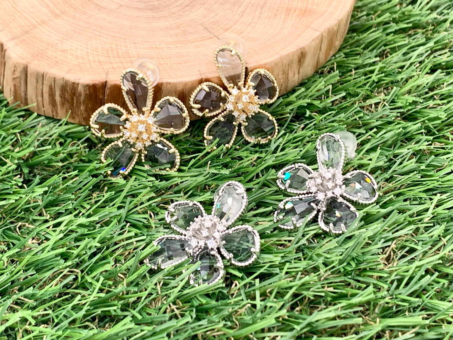 Pendientes grandes y hermosos con circonita cúbica y flor de cristal, chapado en oro o plata de 18 quilates sobre cobre, 2 pares
