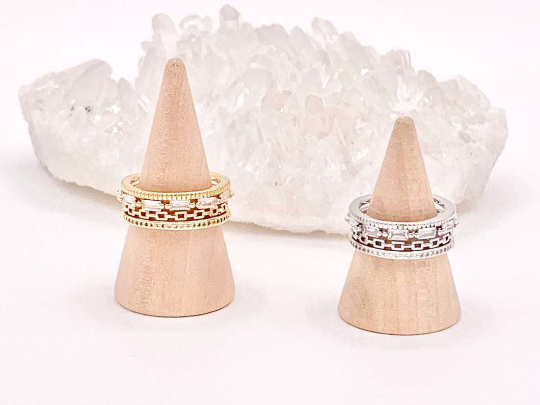 Vibrantes anillos de eslabones baguette cuádruples con pavé de circonita cúbica en oro de 18 quilates o cobre chapado en plata, 4 piezas