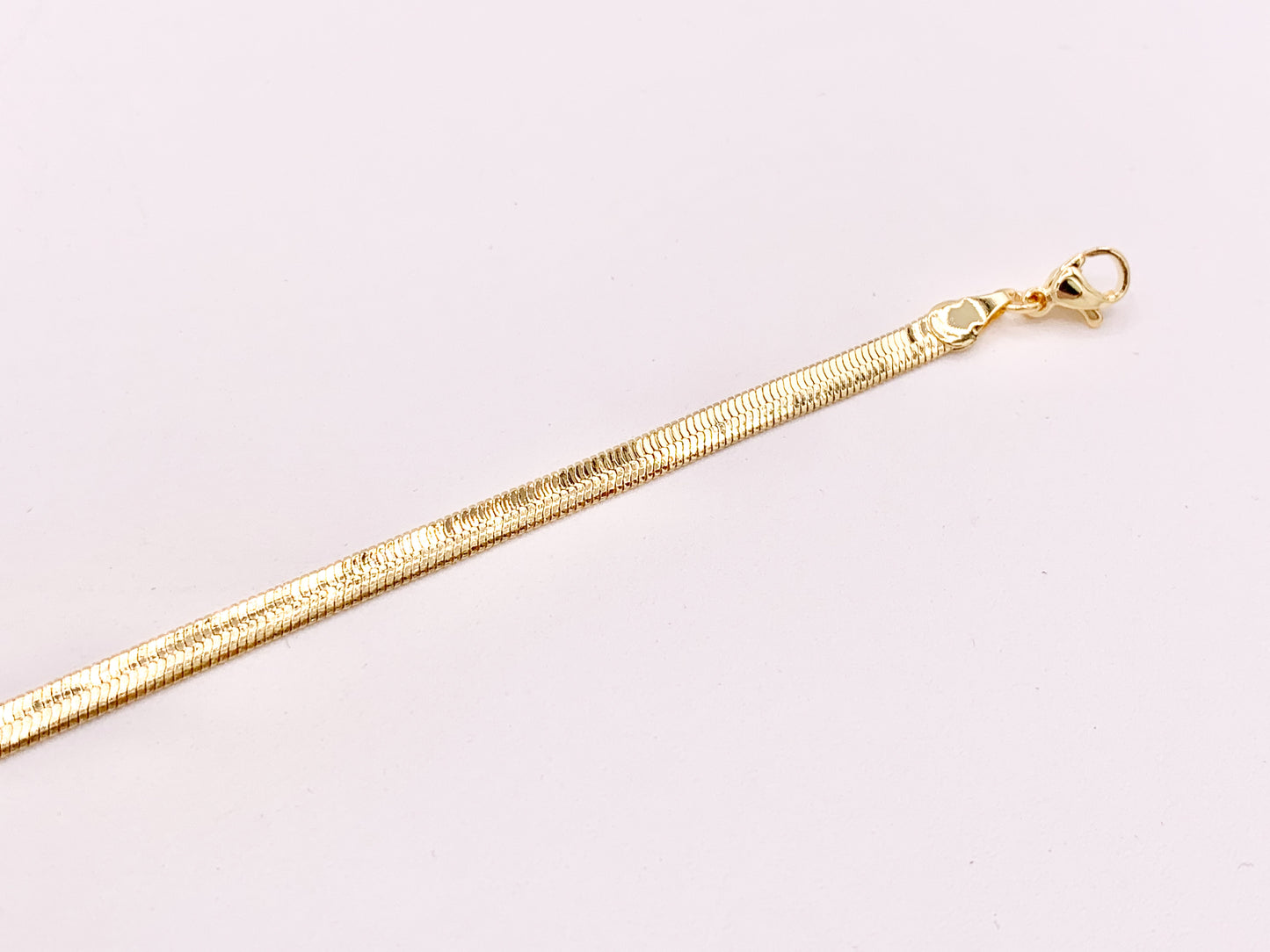 Pulseras de cadena de serpiente con corte escalonado plano en espiga y extensión en cobre chapado en oro de 18 quilates, 5 piezas