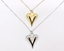 Cargar imagen en el visor de la galería, Large Puffy Heart Pendant Charms in 18K Gold or Silver Plated Copper 5 pcs
