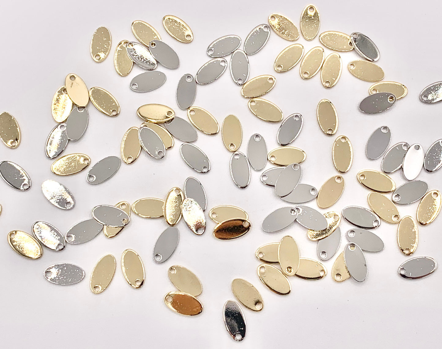 Dijes de etiquetas ovaladas DIY en blanco chapados en oro real/platino de 18 quilates sobre latón, 50 piezas