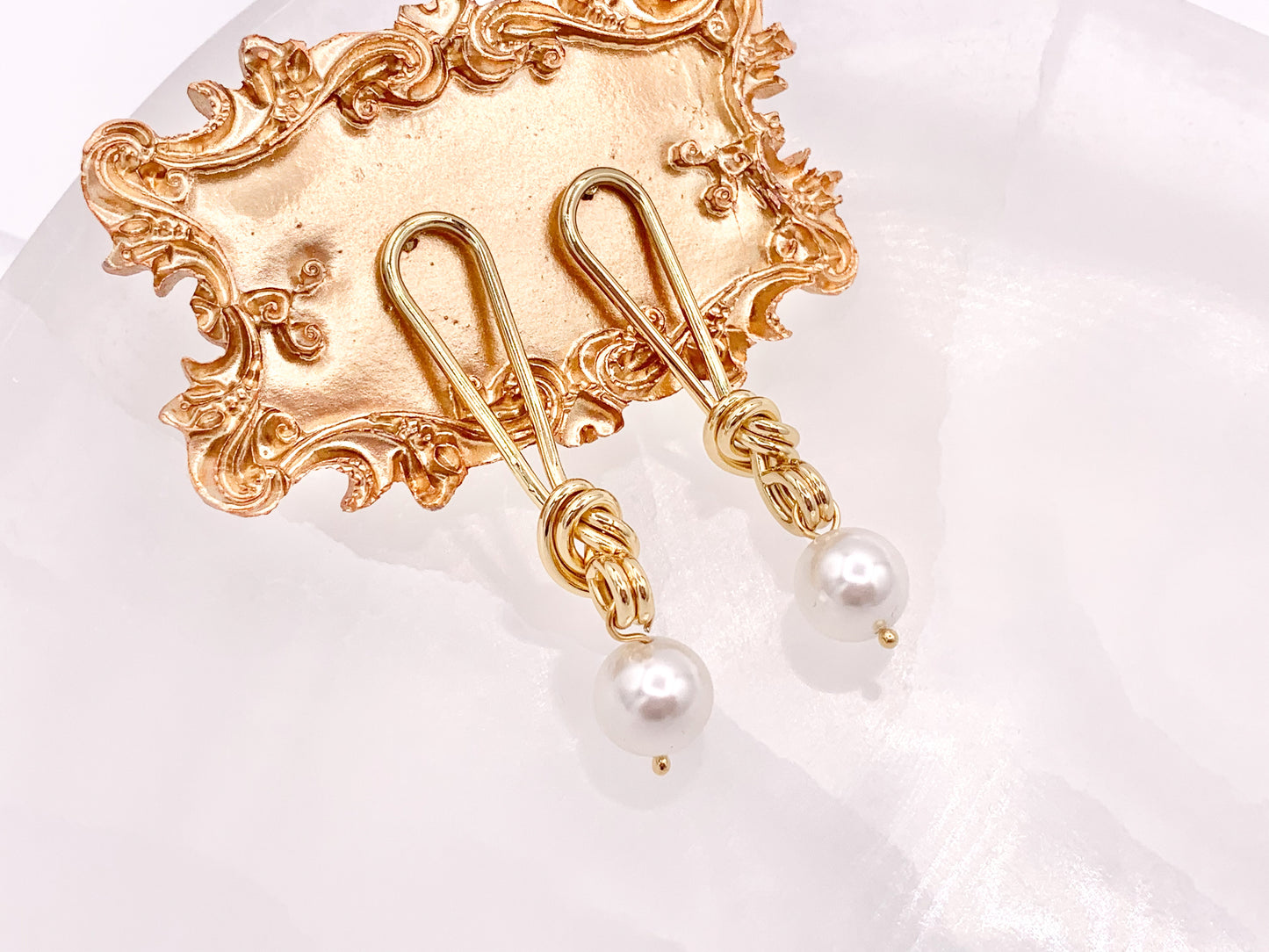 Hermosos aretes colgantes de nácar con alambre y nudo en oro de 18 quilates chapado sobre cobre, 3 pares