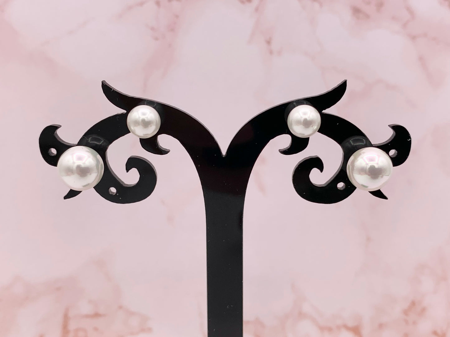 Cute Mother of Pearl Studs in 18K Gold plated Copper 6mm 8mm 5 pairs