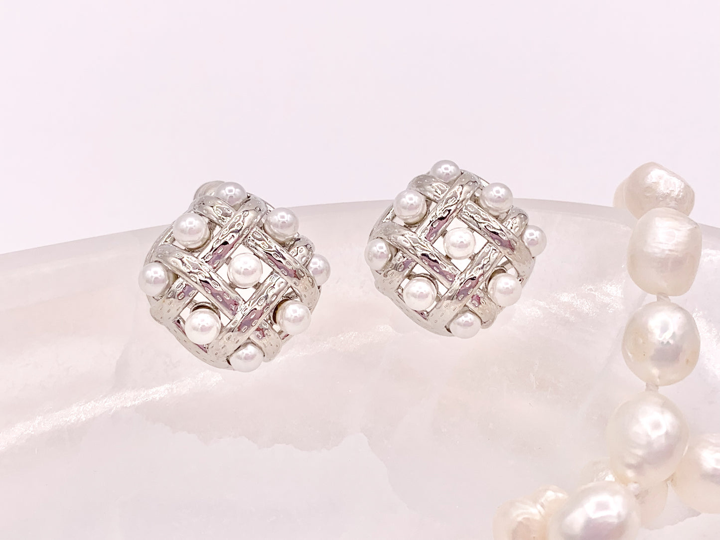 Pendientes elegantes con forma de diamante y perlas de diseño único en oro de 18 quilates o cobre chapado en plata, 3 pares