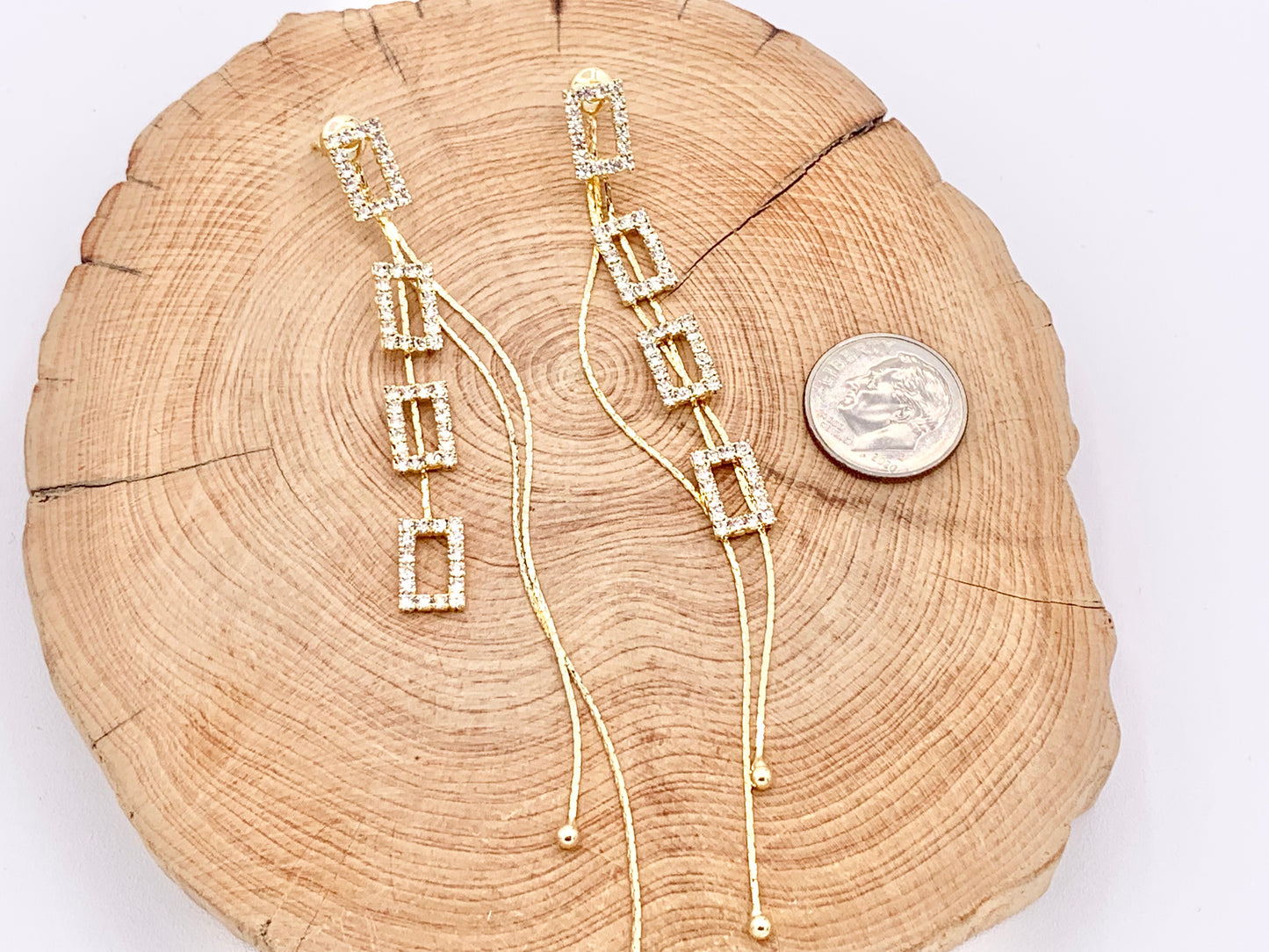 Pendientes largos y delicados con borla pavimentada de circonita rectangular en oro de 18 quilates o chapado en plata sobre cobre, 1 par