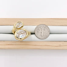 Cargar imagen en el visor de la galería, Beautiful Eye Catching Soldered Cubic Zirconia Bypass Adjustable Rings in 18K Gold and Silver Plated Copper 4 pcs
