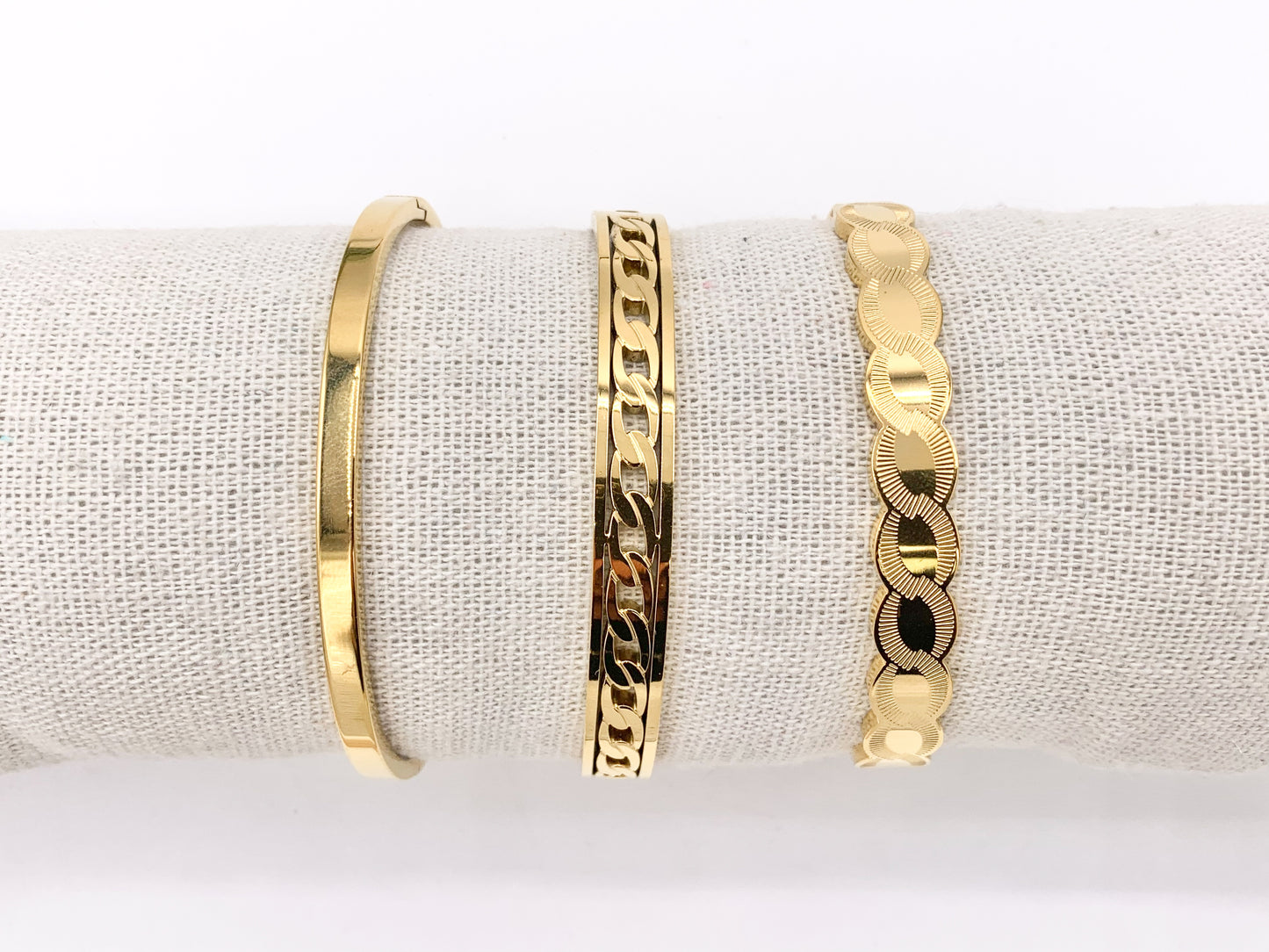 7 " Stainless Steel Bracelets Twist Plain Braided Close Bangles in 18K Gold plated Stainless Steel 2 pcs