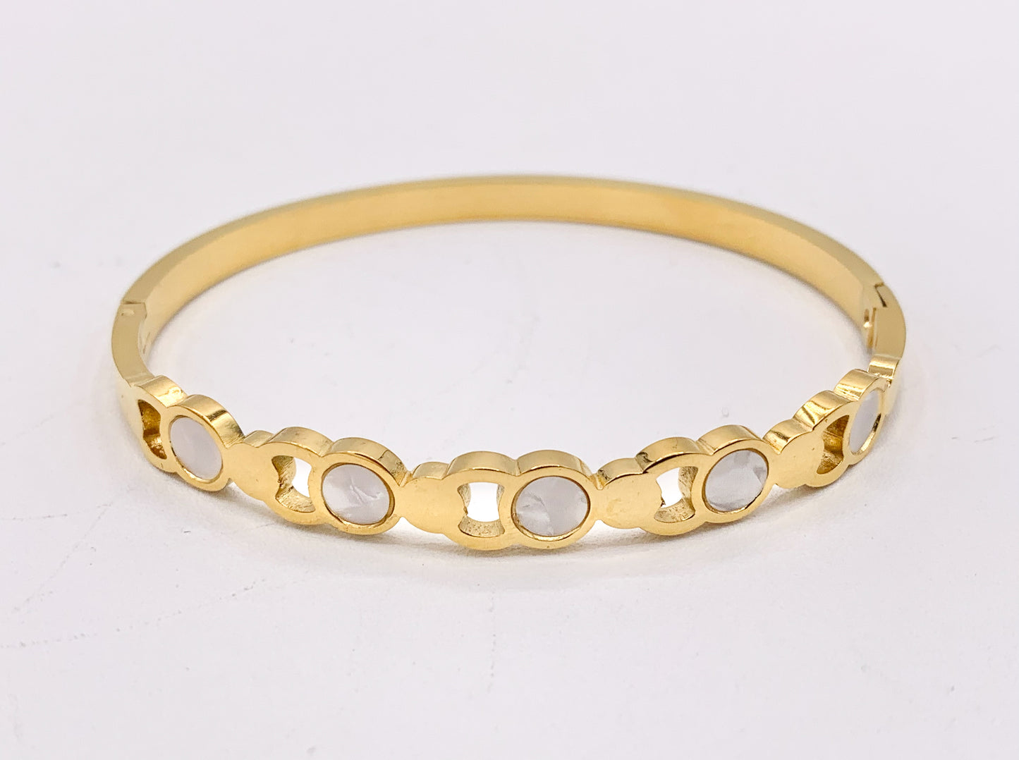 7 " Stainless Steel Bracelets CZ Multi Shell Acetate White Twist Coin Rhinestone Close Bangles in 18K Gold plated Stainless Steel 2pcs