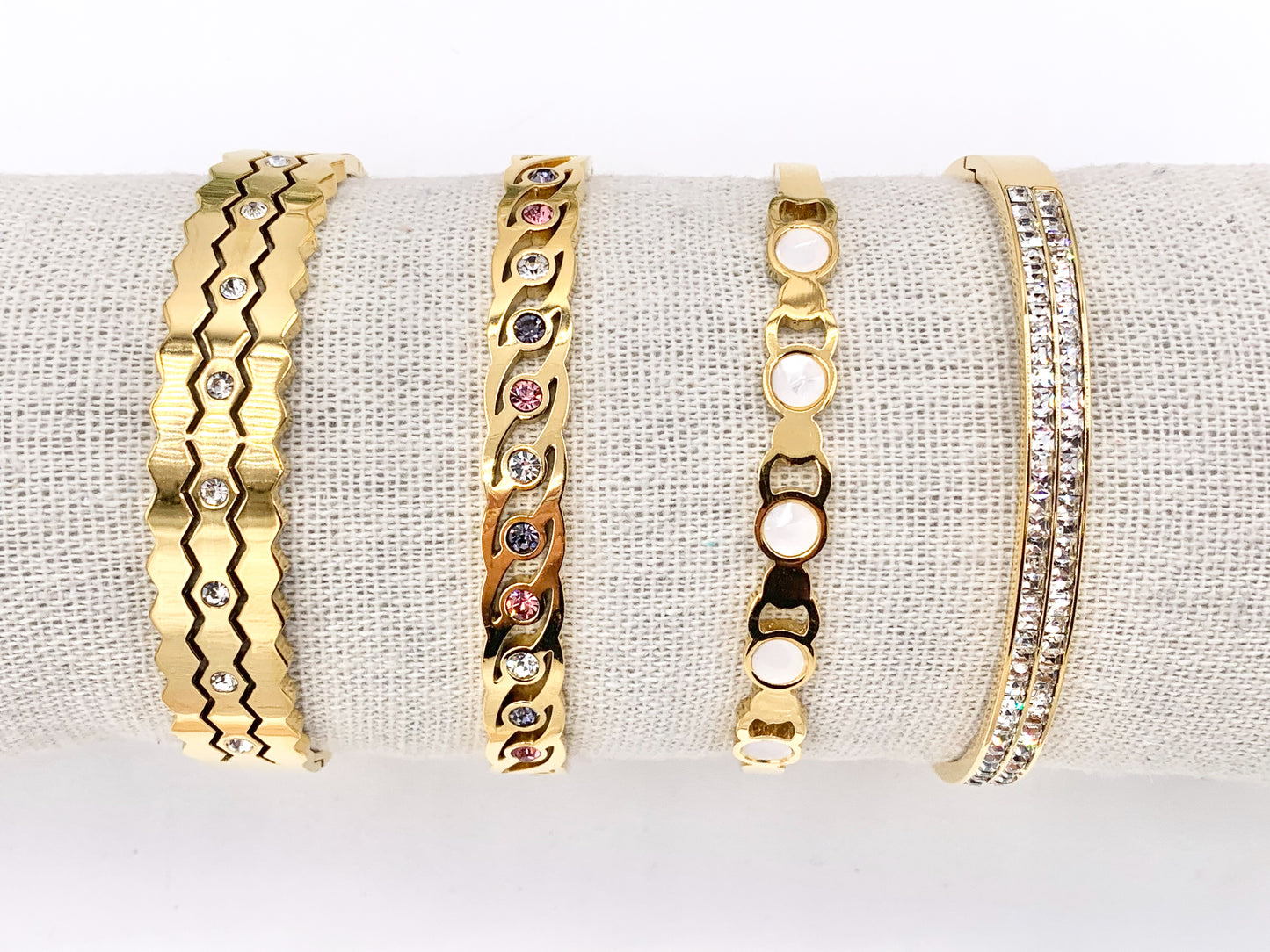 7 " Stainless Steel Bracelets CZ Multi Shell Acetate White Twist Coin Rhinestone Close Bangles in 18K Gold plated Stainless Steel 2pcs