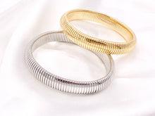 Load image into Gallery viewer, Real Gold/Platinum 18K Plated Copper Stretchy Bracelets 1 pc
