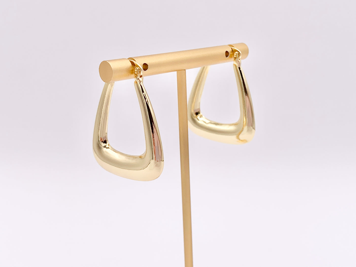 Aretes con cierre trasero llamativos geométricos triangulares trapezoidales en cobre chapado en oro de 18 quilates, 3 pares