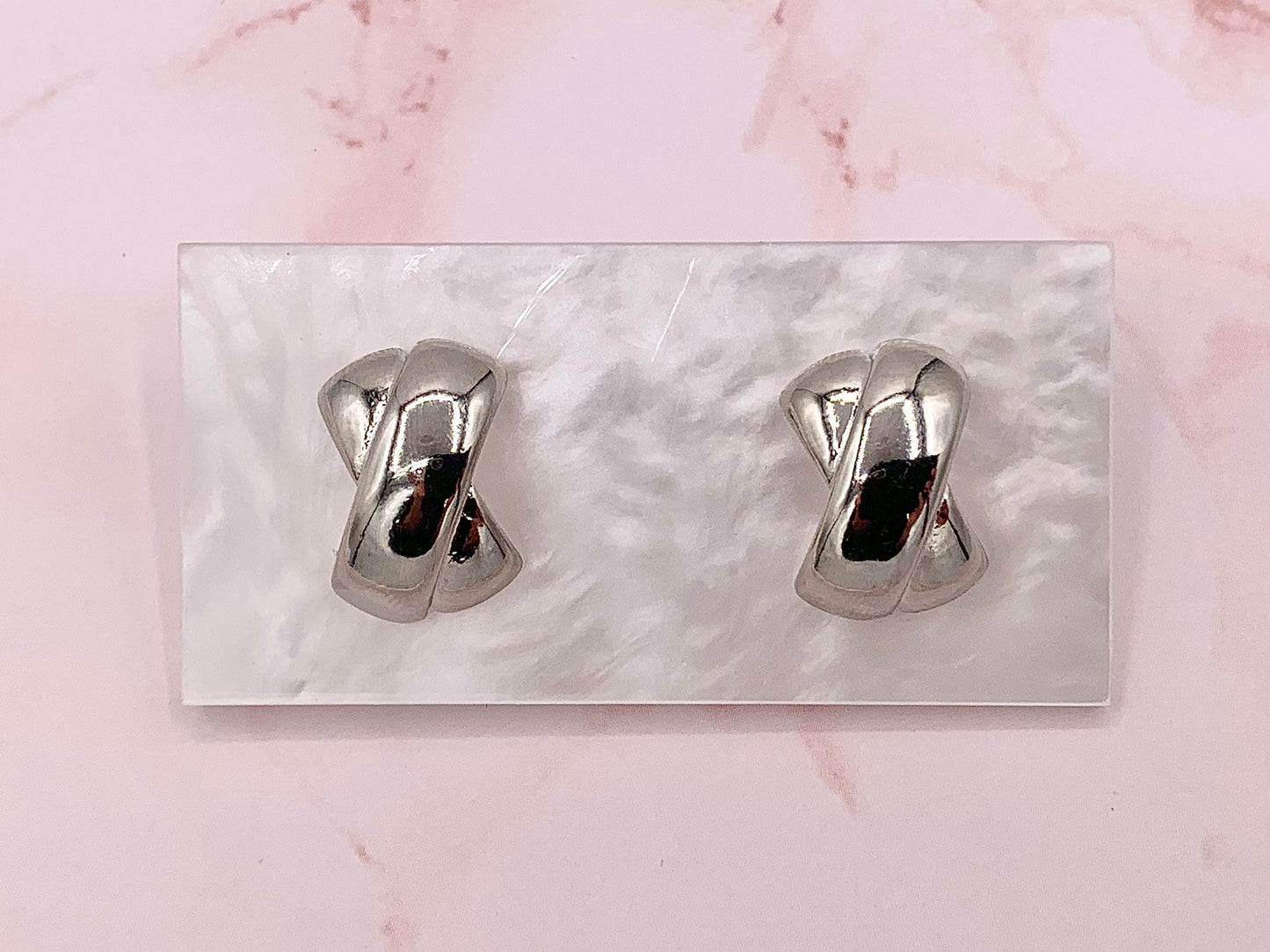 X Shaped Crossover Earrings in 18K Gold or Silver Plated Copper 4 pairs