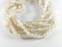 Cargar imagen en el visor de la galería, Cloudy Cream Color Dyed Agate Round Faceted Natural Stone Beads Beads 4mm 6mm 8mm 10mm 12mm Around 14-15&quot;
