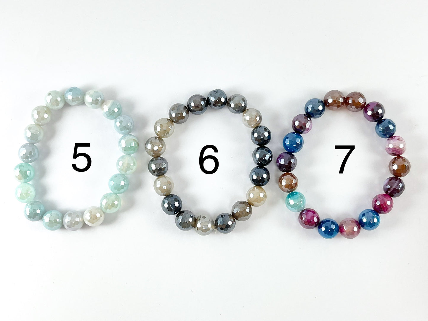 Pulseras elásticas de ágata redonda facetada pulida brillante Sardonyx electrochapada de 10 mm rosa intenso/púrpura/verde/azul/aguamarina/marrón/multicolor