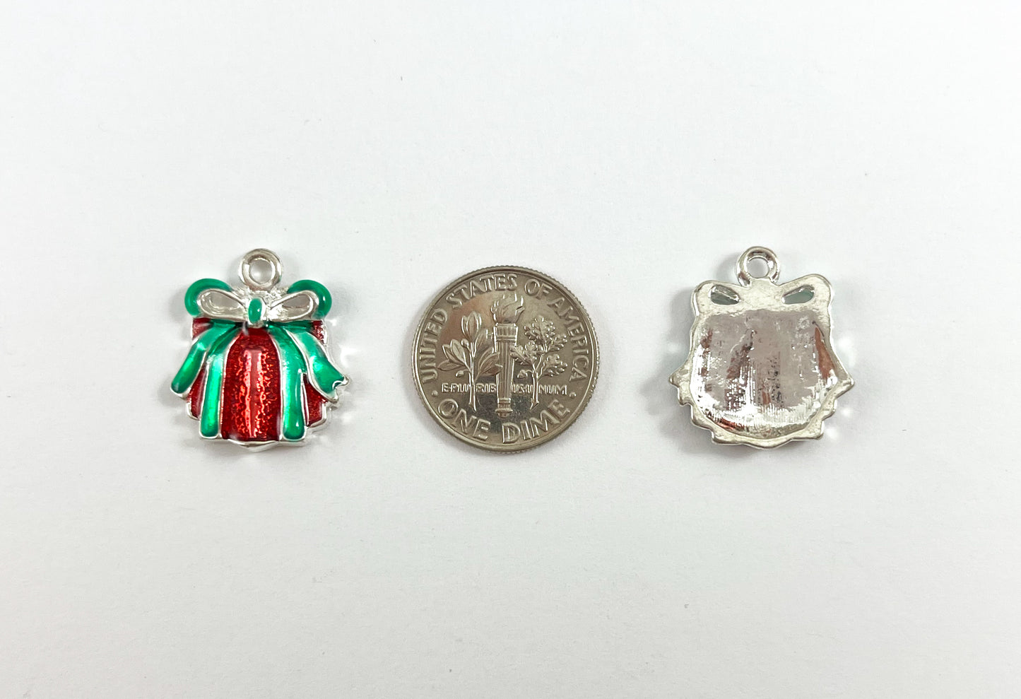 17x19mm Pewter Enamel Christmas Red & Green Silver Gift Box Charm 24PCS