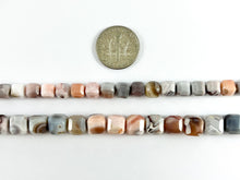 Cargar imagen en el visor de la galería, Ágata de Botswana rosa, cuentas de cubo facetadas de alta calidad, piedra de Color rosa Pastel Natural de 6mm y 8mm
