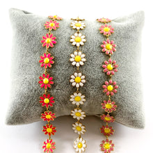 Load image into Gallery viewer, 18K Gold Plated Enamel Plated Copper Daisy Flower Chain -1 spool
