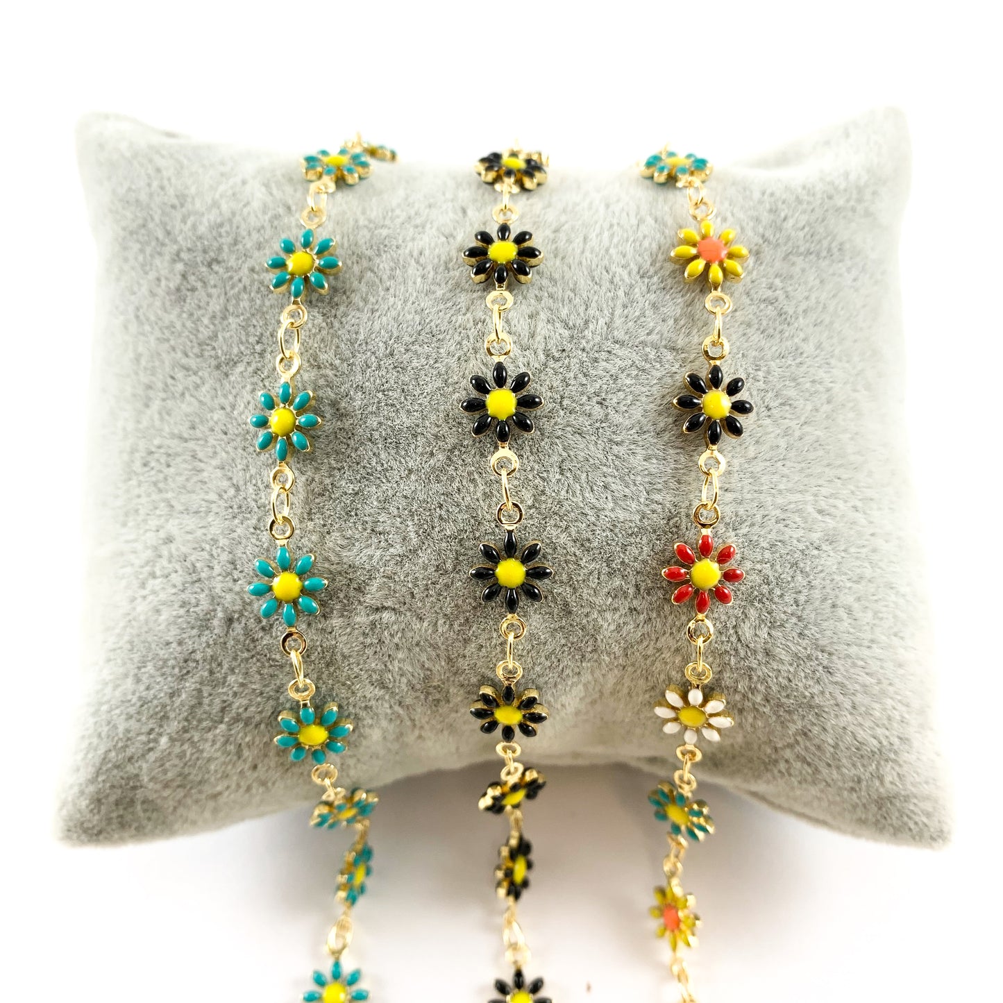 Cadena de flores de margarita de cobre chapada en esmalte chapada en oro de 18 quilates - 1 carrete