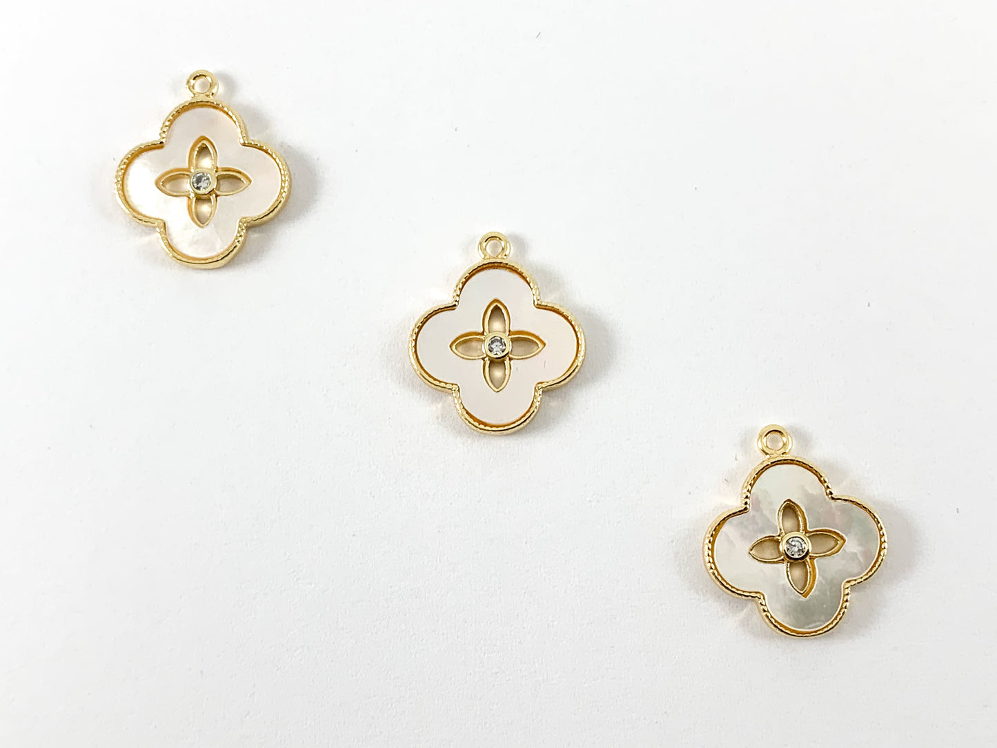 Real Gold 18K Plated Mother of Pearl Clover Quatrefoil Pendant Charm Over Brass 6PCS