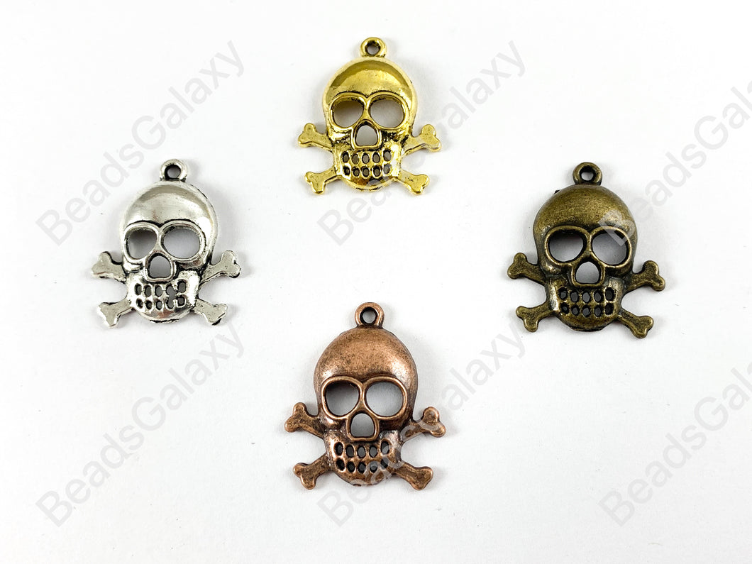 Dijes de calavera y hueso cruzado antiguos de peltre para Halloween