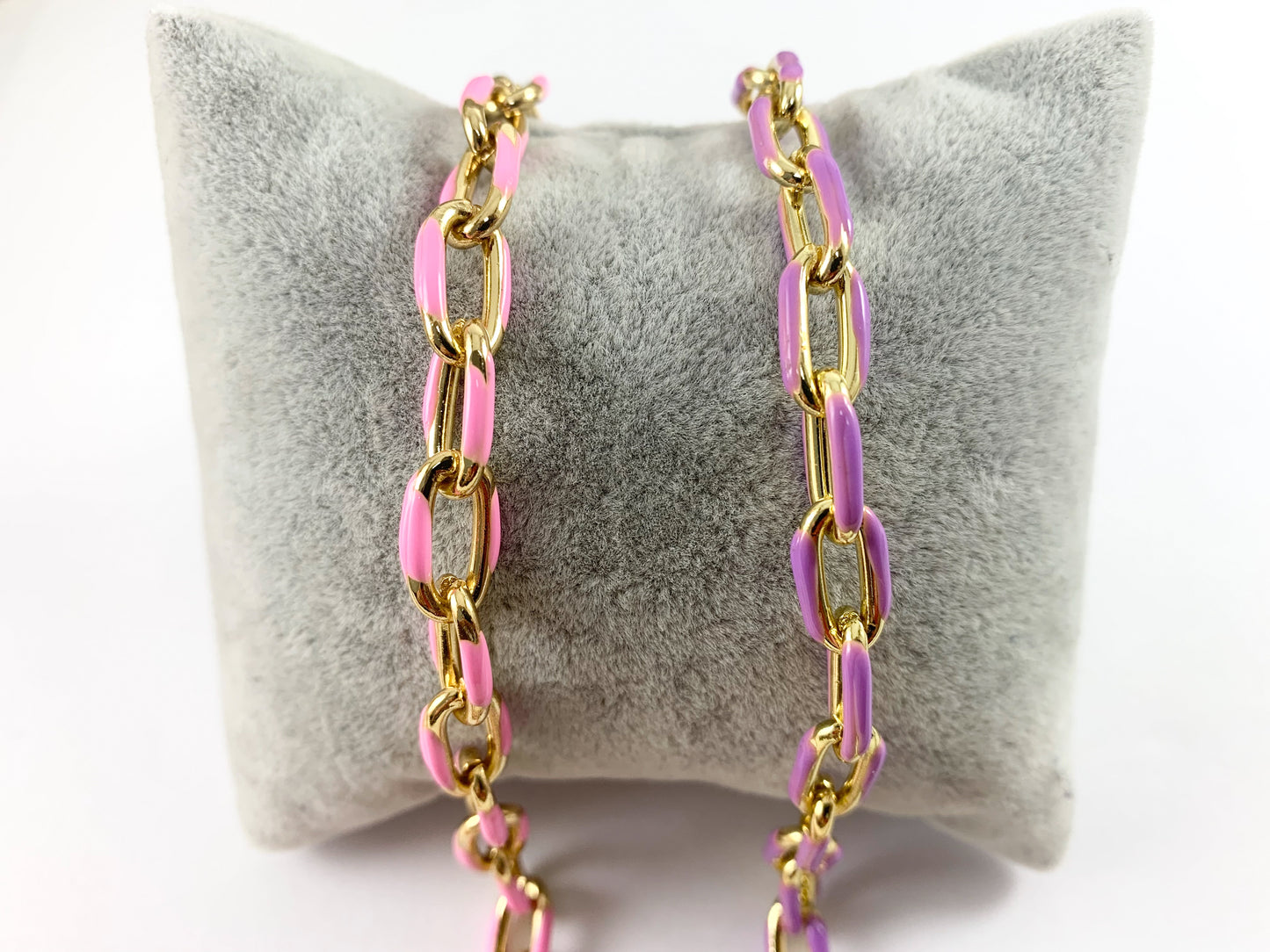 Cadena de eslabones ovalados coloridos y gruesos de cobre chapado en oro de 18 quilates y esmalte, fabricación/diseños de joyas de verano