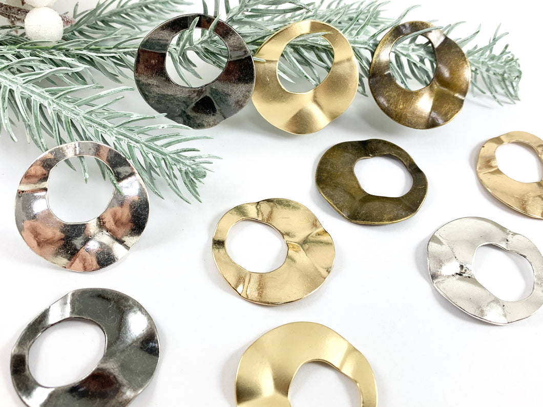 31x32mm Pewter Wavy Cut Out Circle Pendants Bulk Order in Matte Gold, Gold, Silver, Brass and Gunmetal