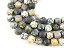 Cargar imagen en el visor de la galería, Natural amarillo azul océano jaspe redondo liso mate cuentas de piedras preciosas naturales para hombres/mujeres fabricación de joyas 15 &quot;-16&quot;
