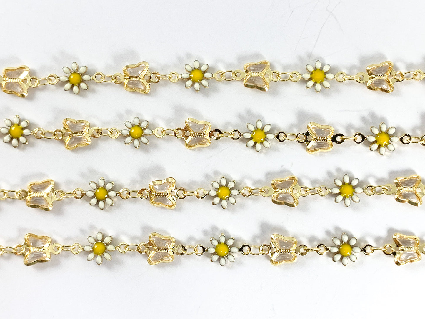 18K Gold Plated Enamel Plated Copper White Daisy Flower with Butterfly Chain 1 Spool