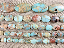 Cargar imagen en el visor de la galería, Cuentas de piedras preciosas planas ovaladas Aqua Terra Jasper
