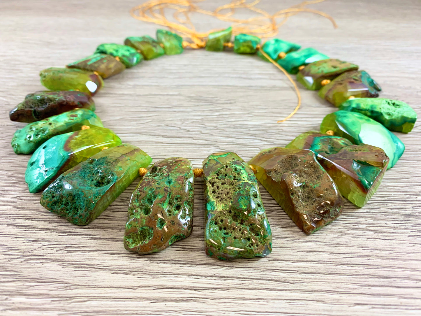 Agate Top Drilled Trapezoid Strand