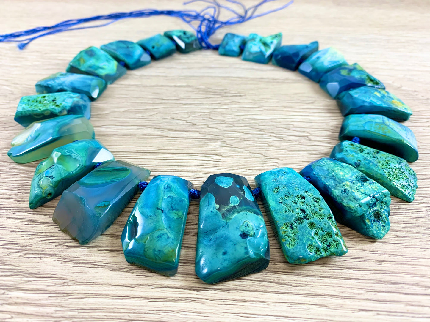 Agate Top Drilled Trapezoid Strand